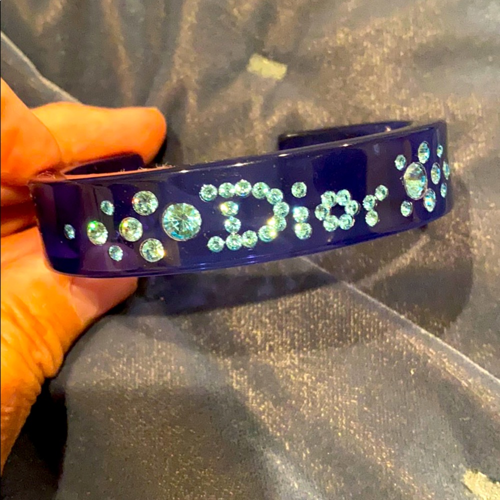 ❤️❤️Dior Lucite Cuff Bracelet Swarovski Crystals